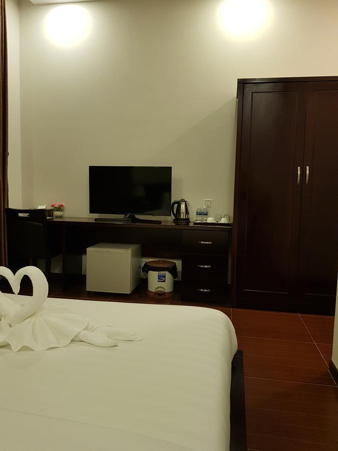 Golden Apple Hotel - Airport Phnom Penh Bagian luar foto
