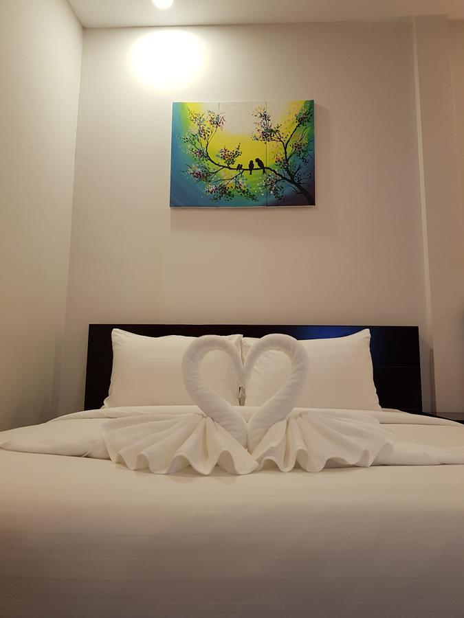 Golden Apple Hotel - Airport Phnom Penh Bagian luar foto