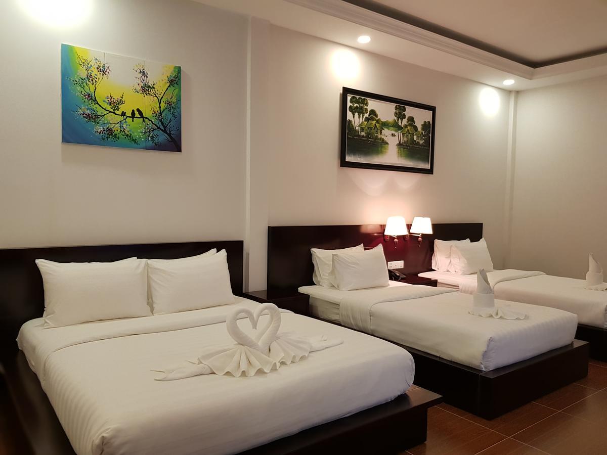 Golden Apple Hotel - Airport Phnom Penh Bagian luar foto