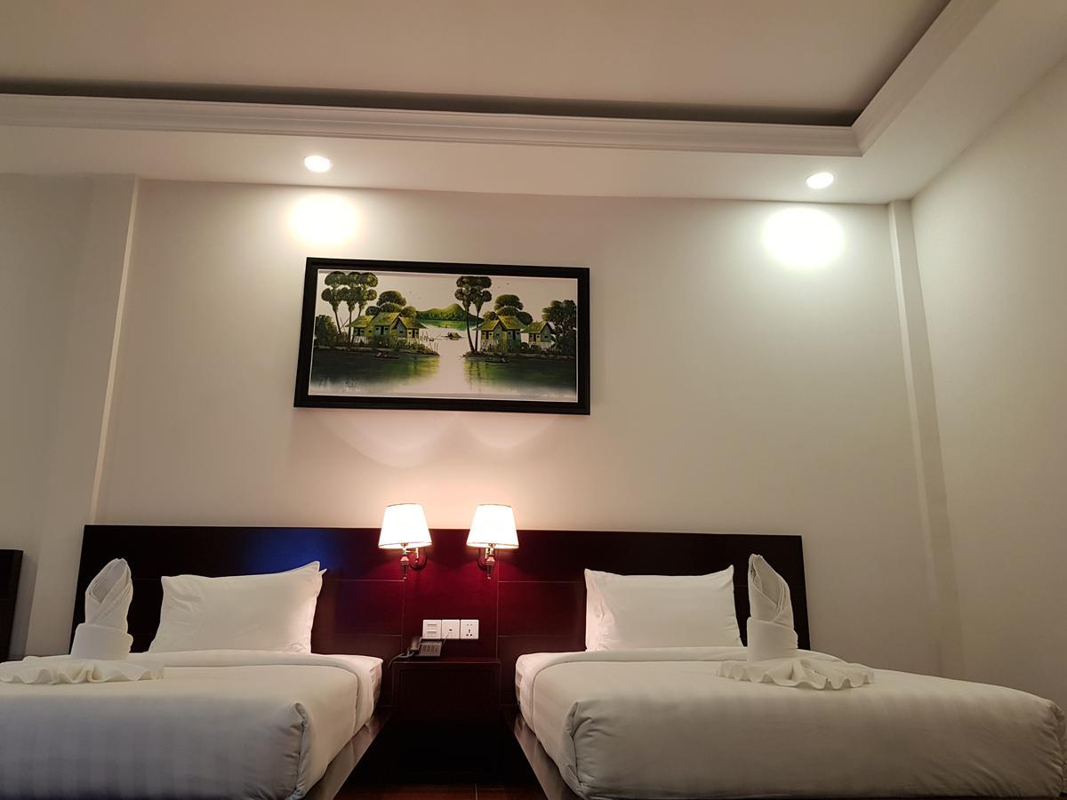 Golden Apple Hotel - Airport Phnom Penh Bagian luar foto